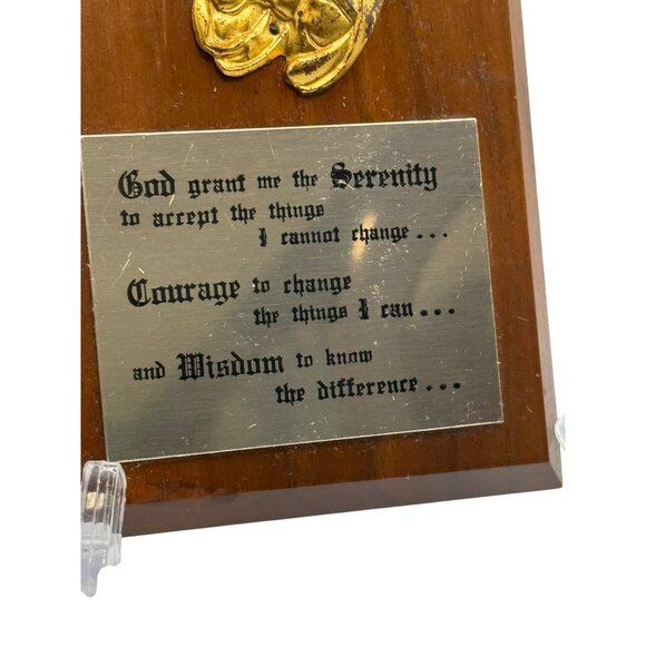 Serenity Prayer Wall Plaque With Gold Praying Hands On Wooden Base - Picture 3 of 7